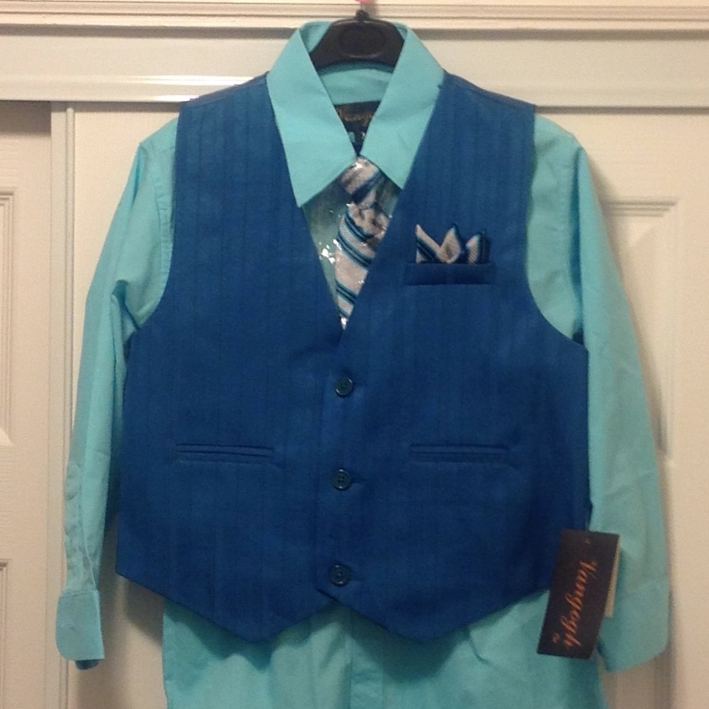Handsomely designed boys 3 piece dress suit.